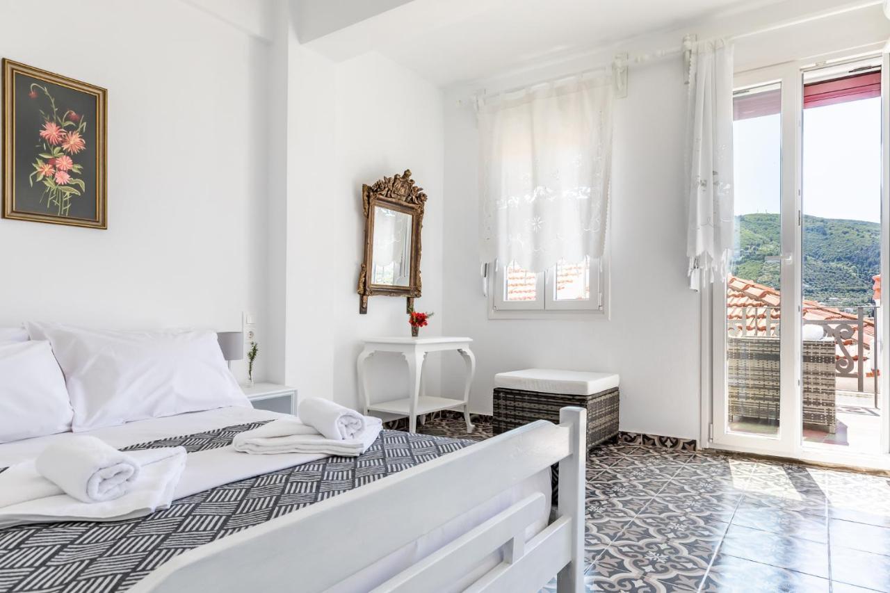 Thimisi Vila Skopelos Town Exterior foto